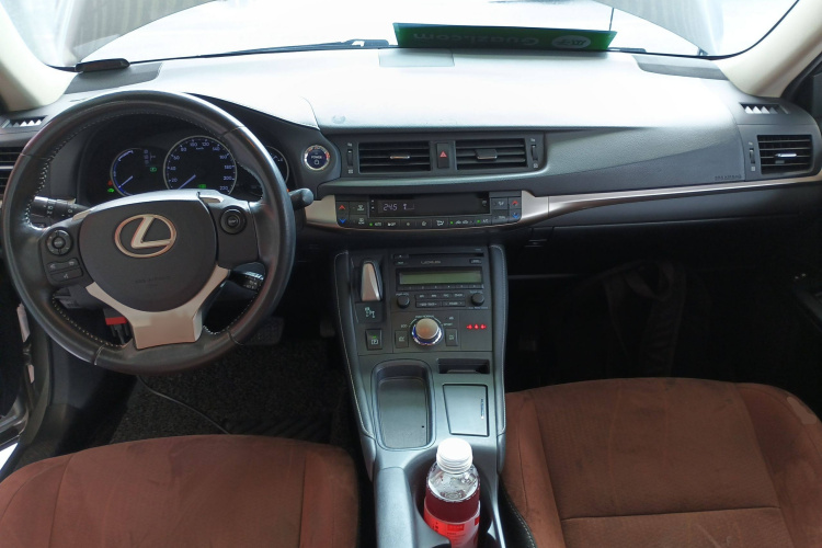 雷克萨斯CT 2014款 CT200h 精英版 单色中控内饰7002