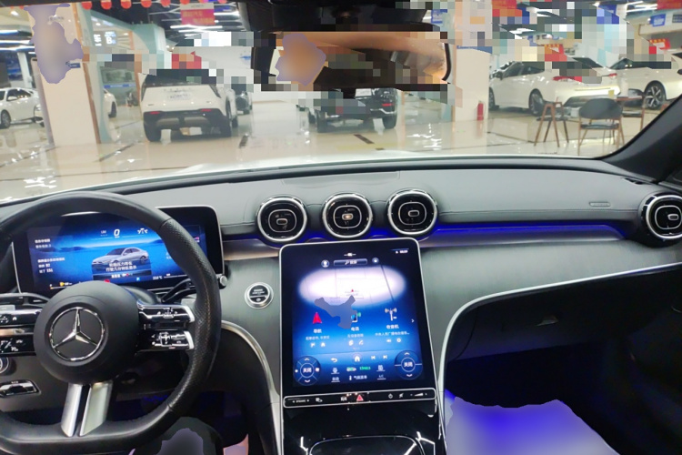 奔驰C级 2023款 C 200 L 运动版中控内饰7002