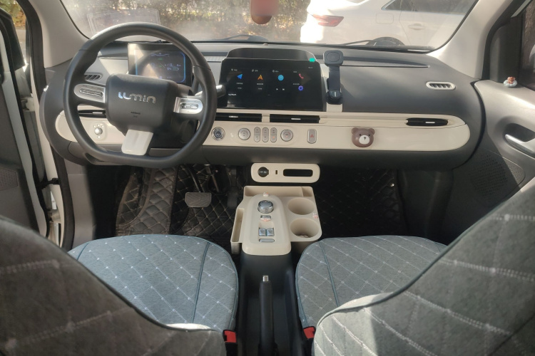 长安启源 长安Lumin 2022款 210km 香甜款中控内饰12