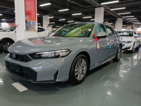 本田 思域 2025款 240TURBO CVT 智趣Plus