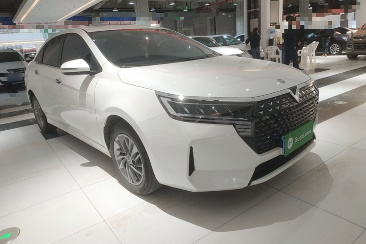 启辰D60 2023款 PLUS 1.6L XL CVT悦领版车身外观6002