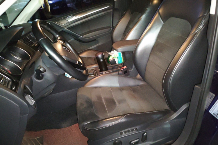 大众 高尔夫 2018款  230TSI 自动豪华型中控内饰19