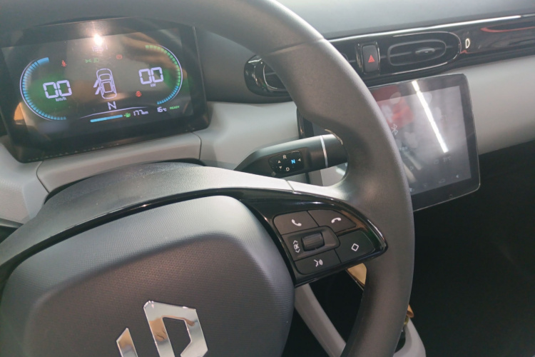 零跑汽车 零跑T03 2022款 炫晶版局部细节18