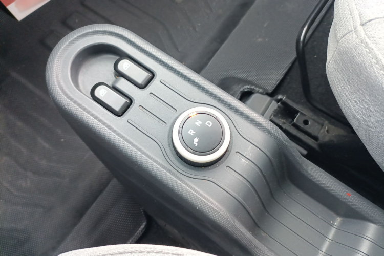 五菱汽车 宏光MINIEV 2021款 马卡龙时尚款 磷酸铁锂局部细节18