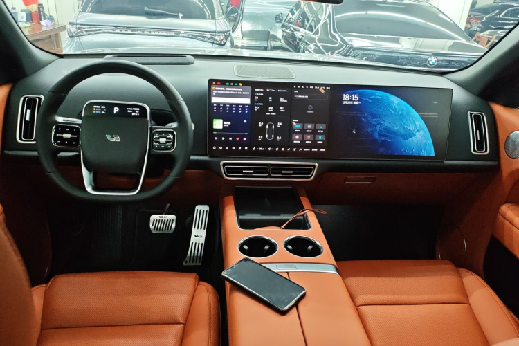 理想汽车 理想L9 2022款 Max中控内饰12