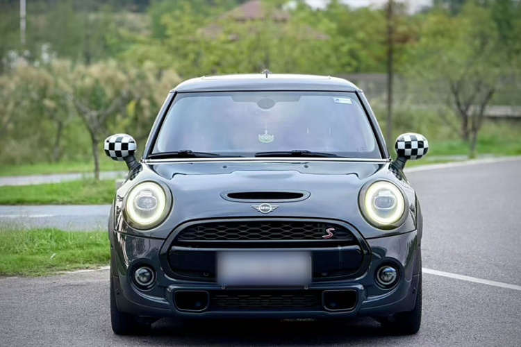 MINI 2021款 2.0T COOPER S 经典派车身外观6002