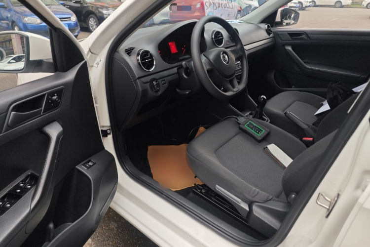 大众 捷达 2017款 1.4L 手动时尚型中控内饰20