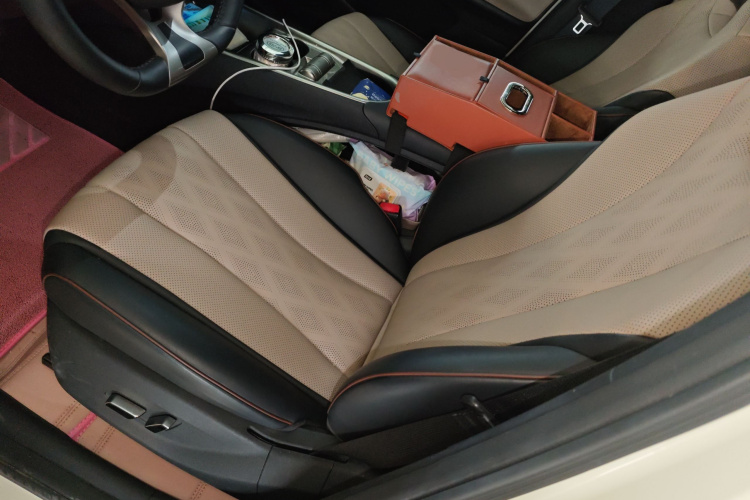 比亚迪 海豚 2025款 420km 自由版中控内饰19