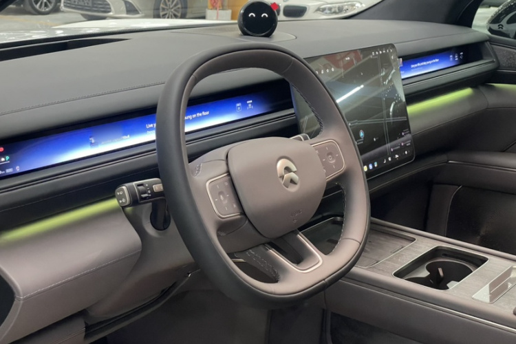 蔚来ES8 2026款 六座行政豪华版中控内饰7011