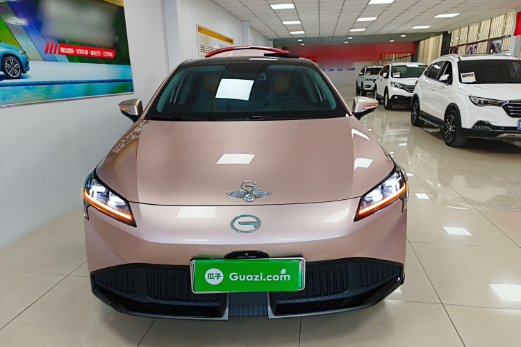 埃安 AION S Plus 2021款 70 智领版车身外观2