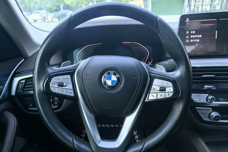 宝马5系 2021款 改款 530Li 领先型 豪华套装中控内饰7006