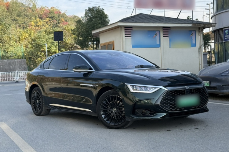 比亚迪 汉 2022款 DM-i 121KM 尊荣型车身外观6005