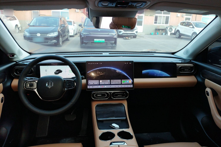 零跑汽车 零跑C11 2024款 增程 300尊享版中控内饰12