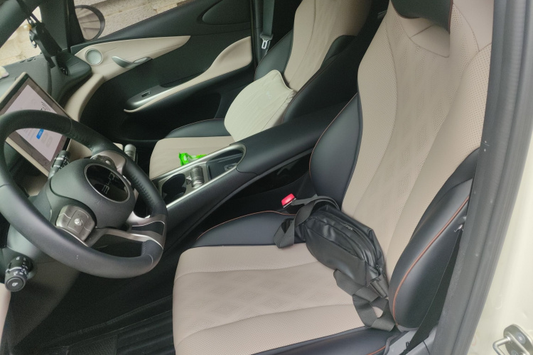 比亚迪 海豚 2023款 420km 时尚版局部细节19