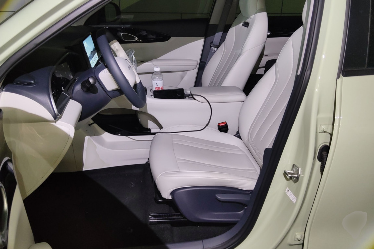 吉利银河 星愿 2025款 310km 青春版局部细节19