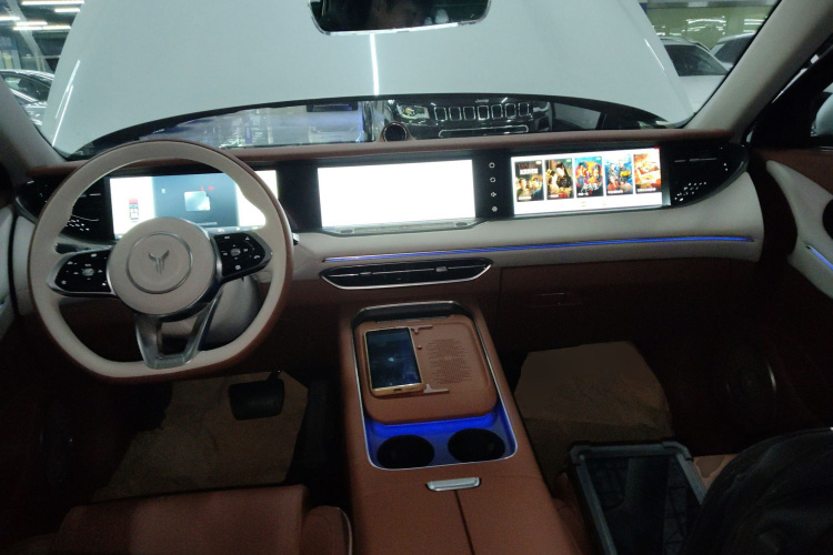 岚图汽车 岚图FREE 2024款 超长续航智驾版中控内饰7002