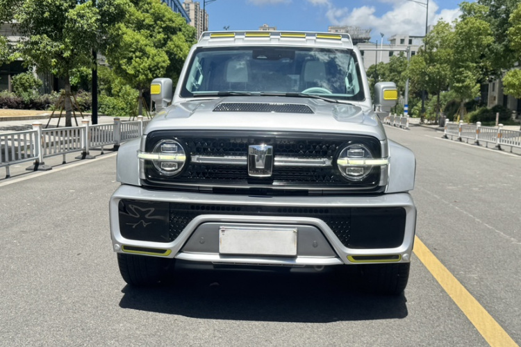 超境汽车 共创坦克300 2021款 2.0T 赛博坦克车身外观6003