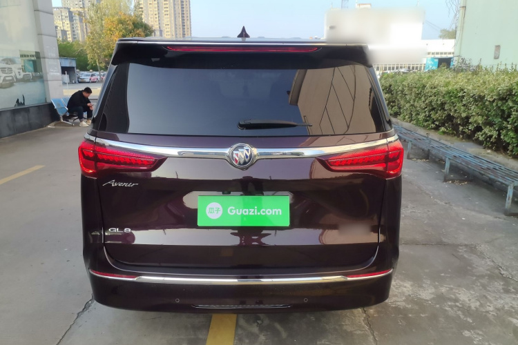 别克GL8 2022款 Avenir艾维亚 六座贤礼版车身外观6
