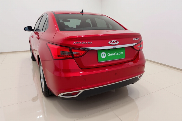 奇瑞 艾瑞泽5 2019款 1.5L CVT青春版 国V车身外观6