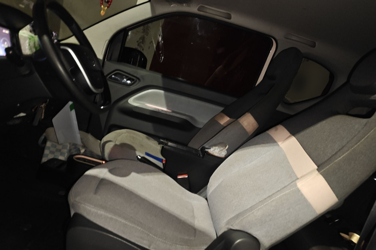 五菱汽车 宏光MINIEV 2021款 马卡龙臻享款 三元锂中控内饰19