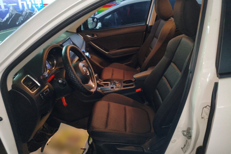 马自达CX-5 2015款 2.0L 自动两驱都市型中控内饰19