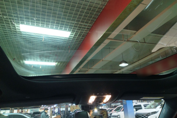 奔驰GLB 2023款 改款 GLB 200 时尚型局部细节22