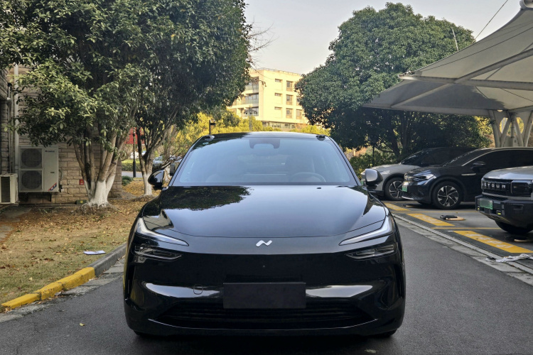 乐道L60 2024款 60kWh 后驱版车身外观6001