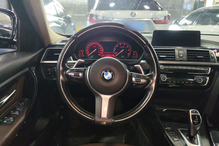 宝马3系 2019款 320Li M运动套装局部细节13