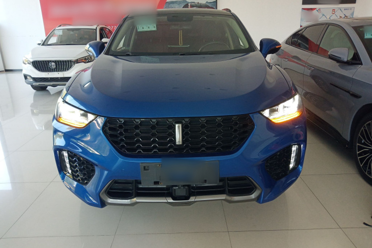 魏牌 VV5 2017款 2.0T 超豪型车身外观2