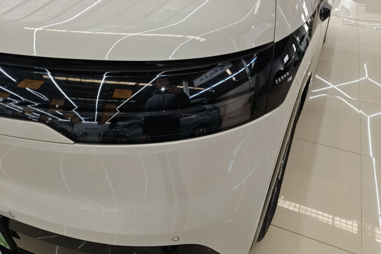 极氪MIX 2025款 长续航智驾版局部细节36