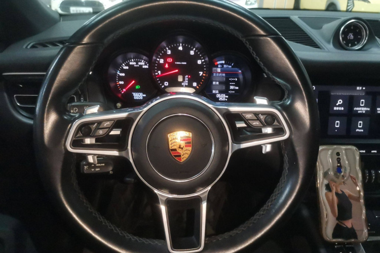 保时捷 2018款 Macan 2.0T中控内饰13