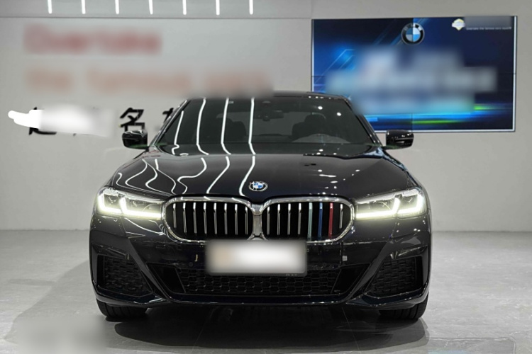 宝马5系 2023款 530Li 领先型 M运动套装车身外观6005