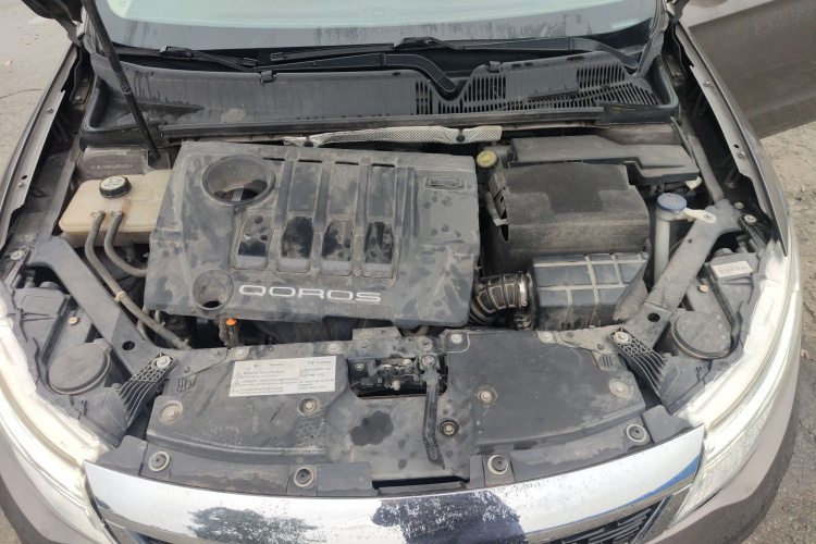 观致3 2014款 三厢 1.6L 自动致悦型机舱底盘24