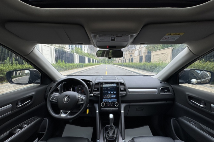 雷诺 科雷傲 2018款 2.0L 两驱领先版中控内饰7003