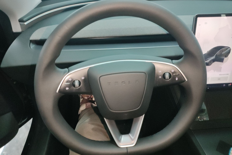 特斯拉 Model 3 2023款 后轮驱动版局部细节13