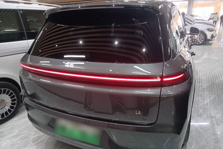 理想汽车 理想L8 2023款 Air车身外观6