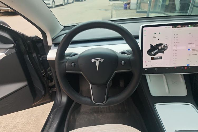 特斯拉 Model 3 2021款 标准续航后驱升级版局部细节13