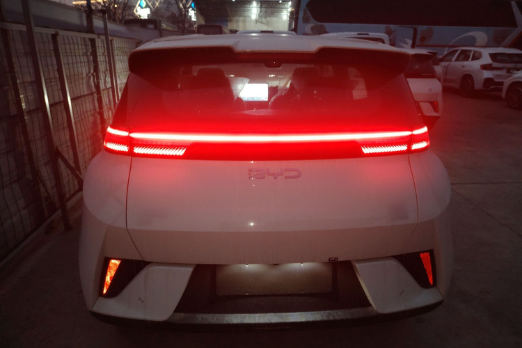 比亚迪 海鸥 2025款 305km 活力版车身外观6