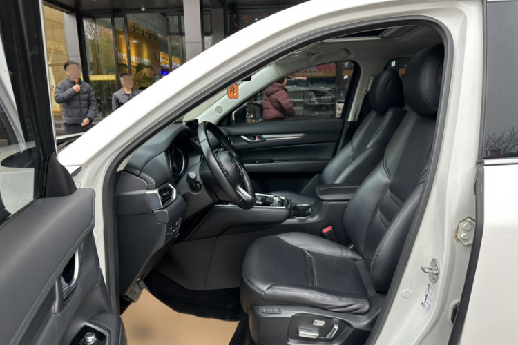 马自达CX-8 2019款 2.5L 两驱尊贵型中控内饰7009