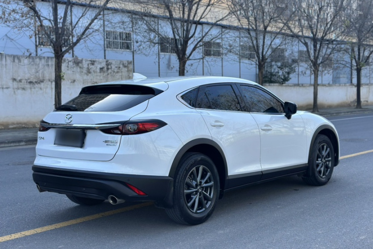 马自达CX-4 2021款 2.0L 自动两驱蓝天活力版车身外观6006