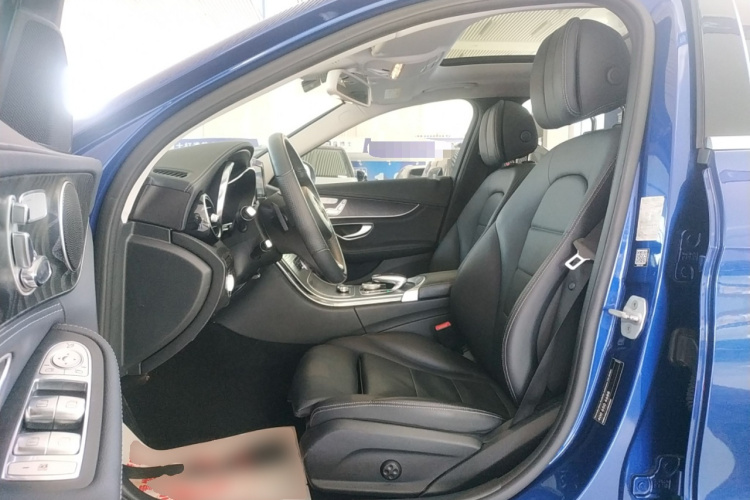 奔驰C级 2016款 C 200 L 运动型局部细节19