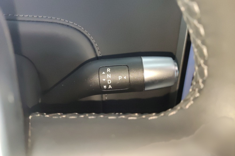 理想汽车 理想L7 2023款 Max局部细节18