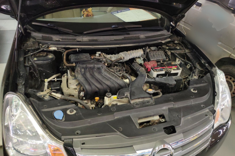 日产 轩逸 2018款 经典 1.6XE+ CVT领先版机舱底盘24