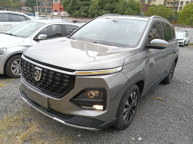 宝骏530 2020款 1.5T CVT尊贵互联型 6座