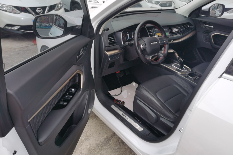 哈弗H6 2020款 1.5GDIT 自动铂金都市版中控内饰20