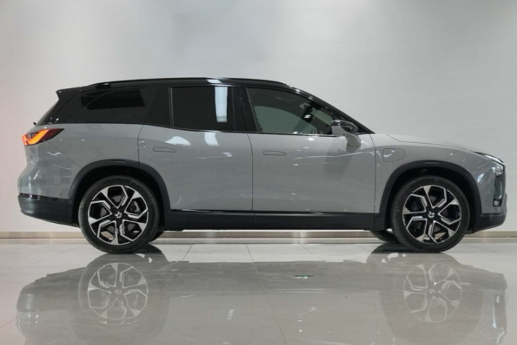 蔚来ES8 2020款 580KM 签名版 六座版车身外观6009