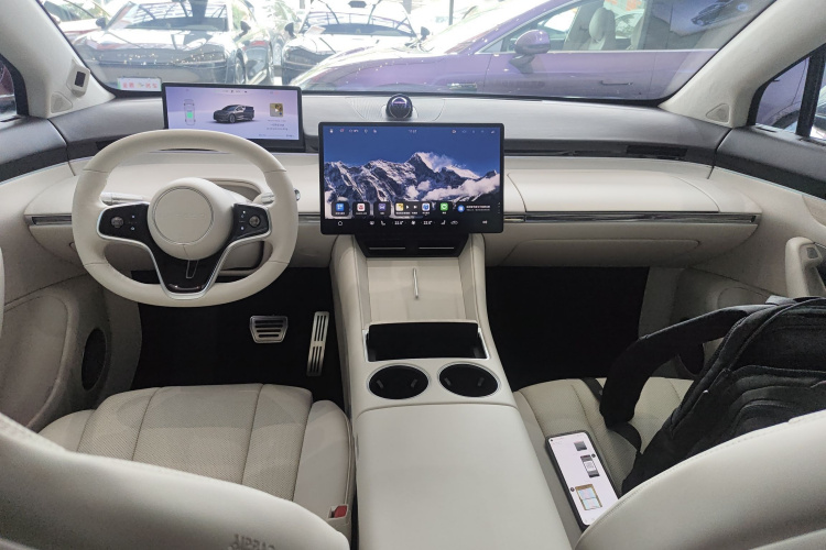 鸿蒙智行 智界R7 2024款 纯电 736km UItra中控内饰12