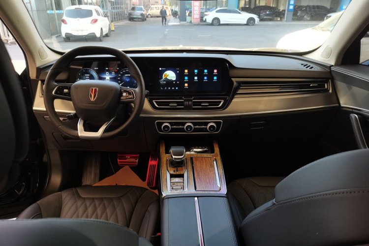 红旗HS5 2023款 2.0T 旗享Pro版中控内饰12