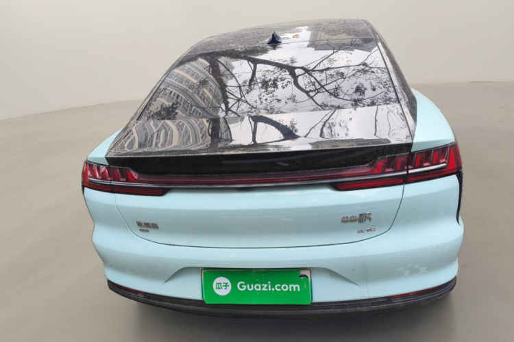 比亚迪 汉 2020款 DM 四驱性能版豪华型车身外观6