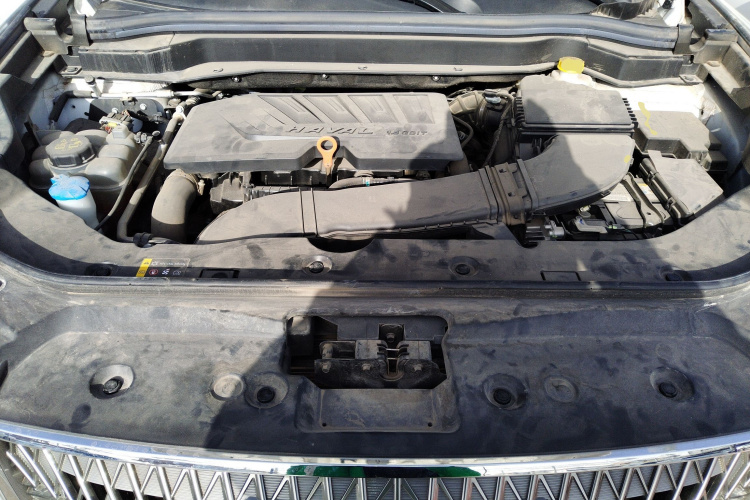 哈弗H6 2021款 1.5GDIT 自动冠军版机舱底盘24